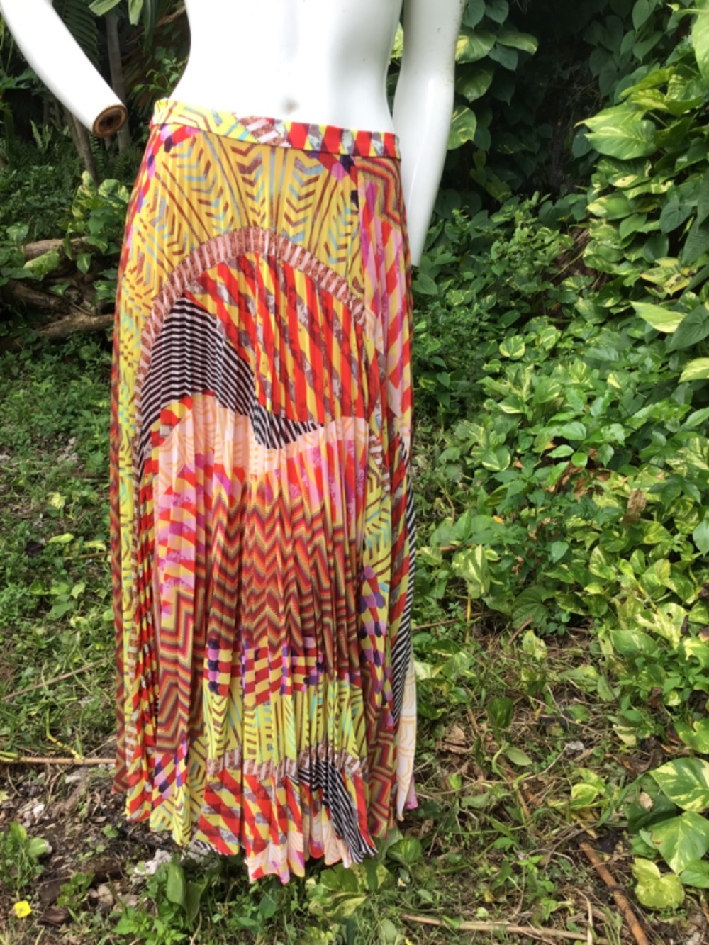 Vintage Alexis silk maxi skirt with silk underskirt - Picture 3 of 8